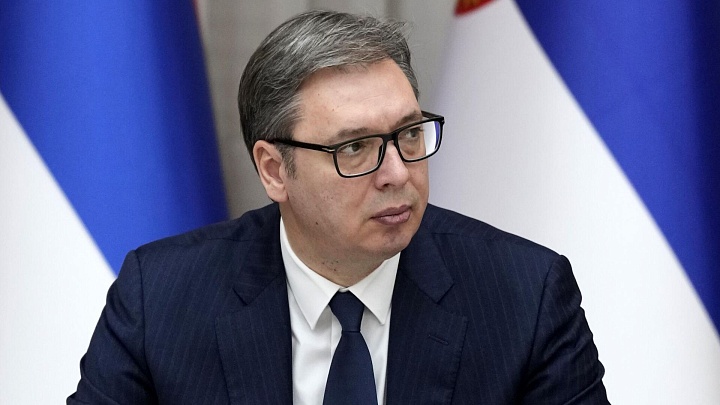 Вучич заявил, что готов заплатить за NIS пристойную цену