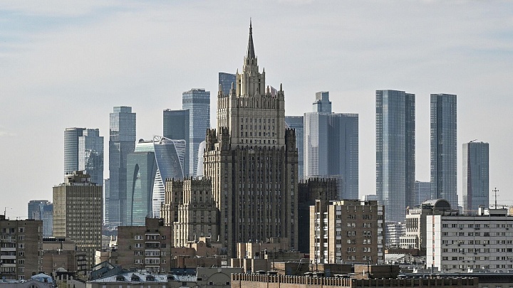 МИД рекомендовал россиянам воздержаться от посещения опасных районов Персидского залива