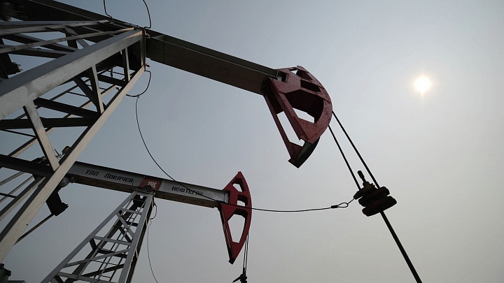 Нефть подорожала на фоне санкций ЕС против России